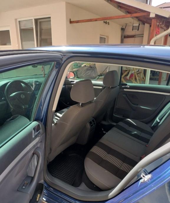 Golf 5 1 9 TDI United 3 800 eur