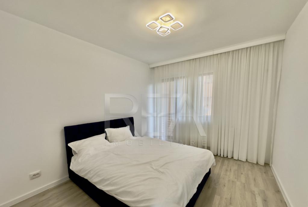 4 Camere Decomandat Mobilat Utilat Pod Constanta