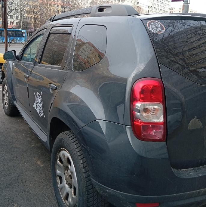 Duster 1 6 4 times 4 -6 trepte 6 700 eur