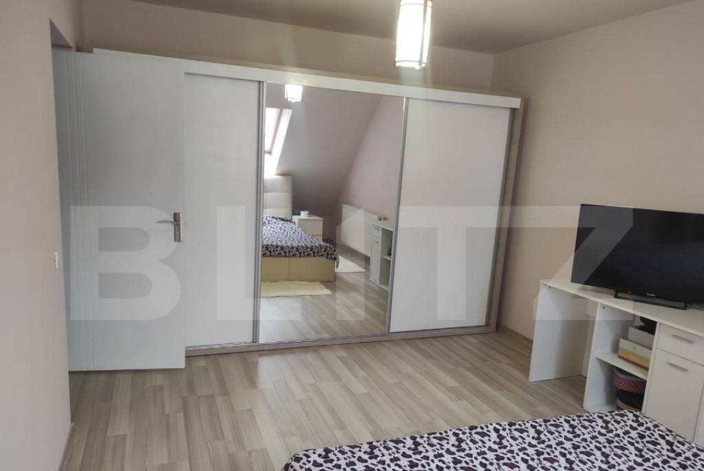 Apartament 2 camere 68 mp zona Porii