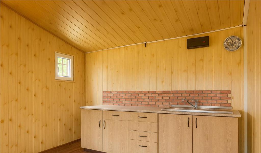 Tur 3D Cabana de vacanta zonare valoroasa cu teren de 2 100