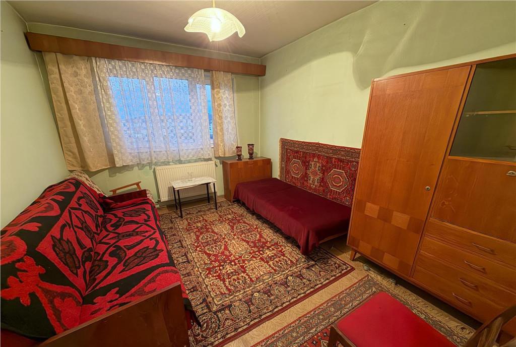 FILM3D Apartament panoramic decomandat 60mp balcon Piata G