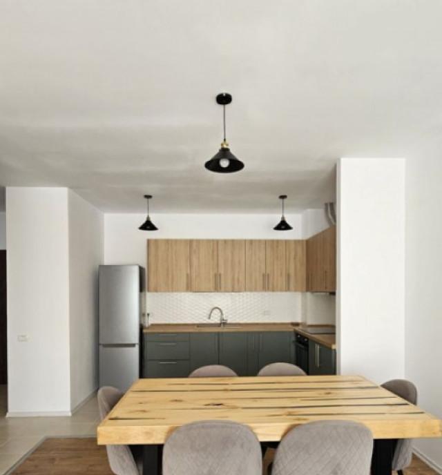 Apartament de 3 camere Renovat Grivitei