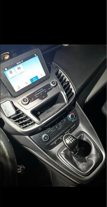 Ford Transit Connect 1 0 Benzina 14 500 eur