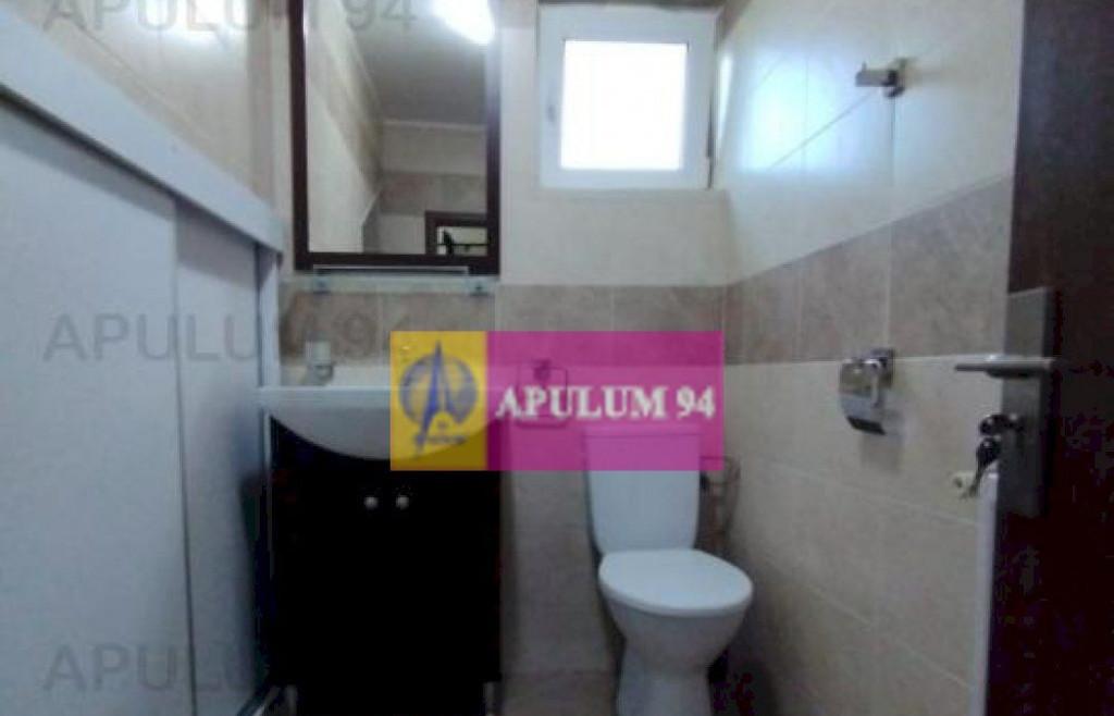 Proprietar vand Casa Teren 700 mp