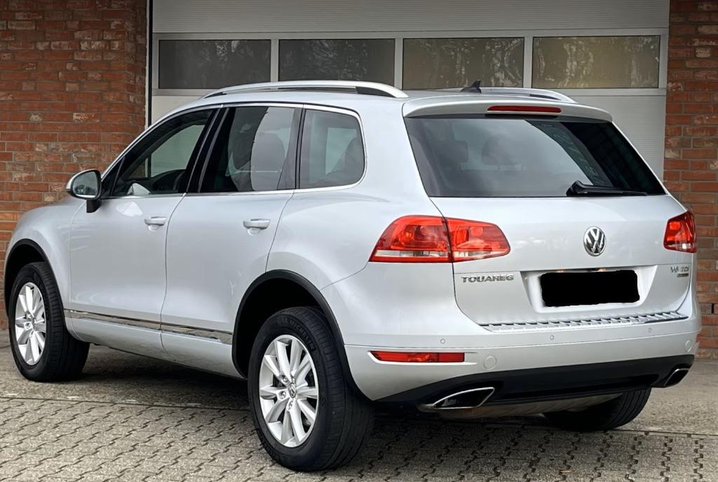 VW Touareg 2011 motor 3 0 TDI V6 240 CP trapa panoramica 6 500 eur