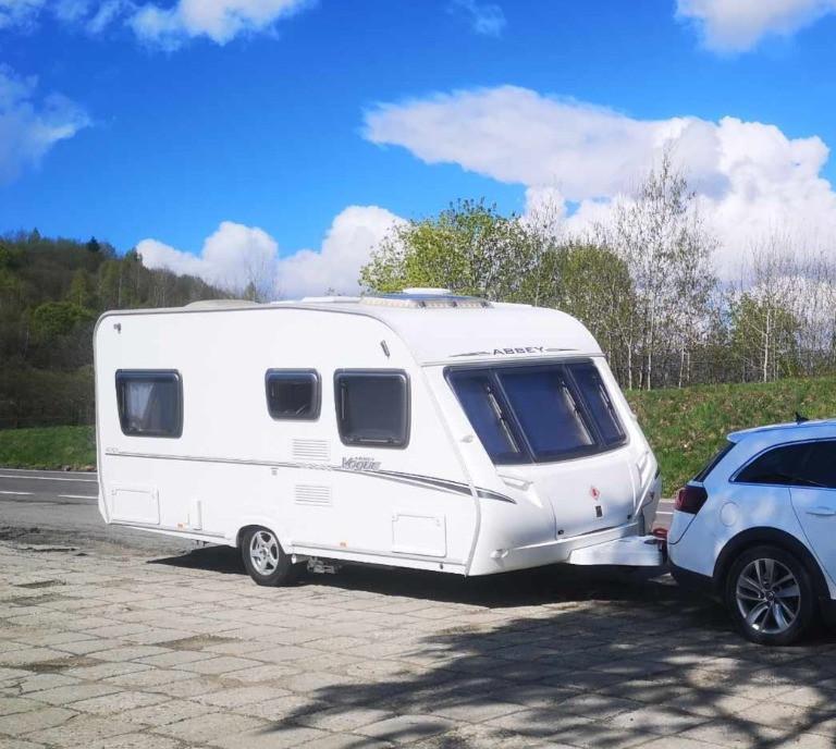 Swift Abbey Vogue 470 Limited Edition Mover Off-Camping 4 locuri 13 000 eur