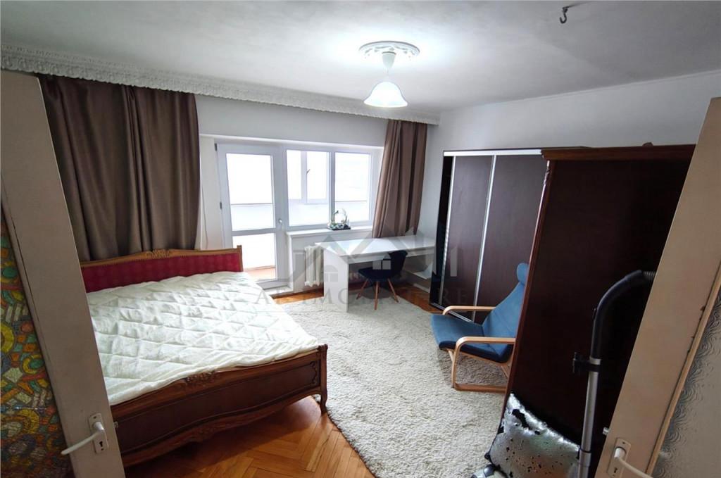 Apartament 1 camera Podu Ros zona anaf