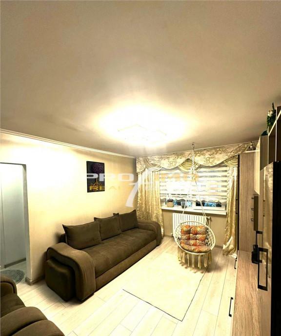 Apartament 2 camere su 48mp decomandat balcon parter zo