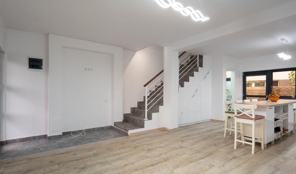 Casa Comuna Berceni inchiriere pe termen lung