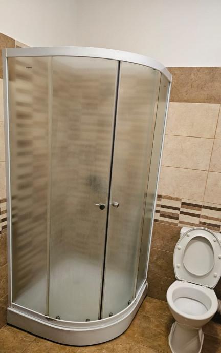 Berceni metrou garsoniera curata