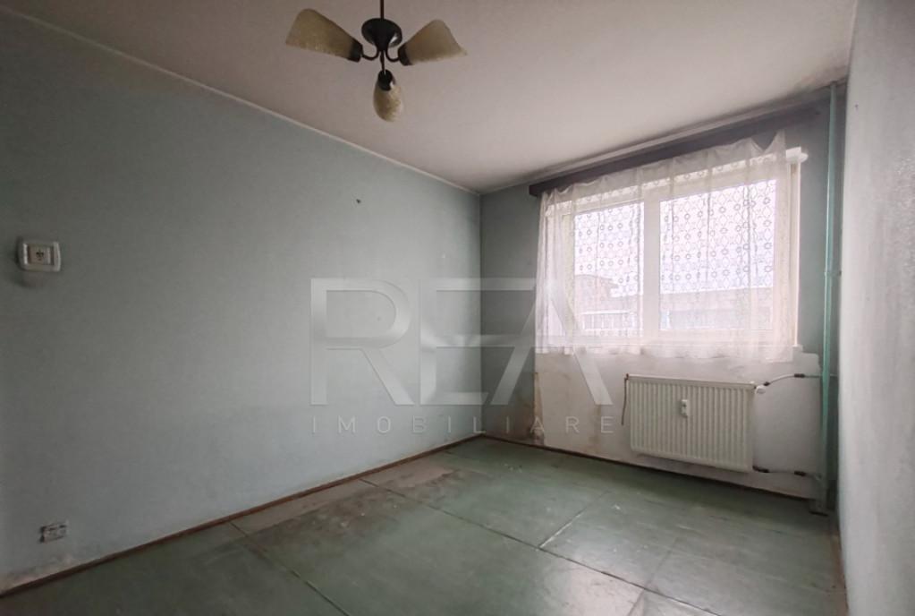 Apartament 3 camere 9/10 bloc anvelopat /Drumul Taberei