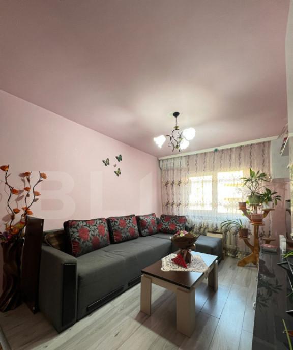 Apartament cu 4 camere decomandat 76 mp zona Parcul Teilo