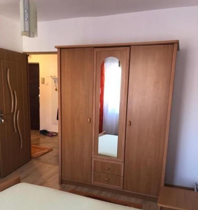 Oferim spre inchiriere garsoniera Barbu Vacarescu cu centrala proprie