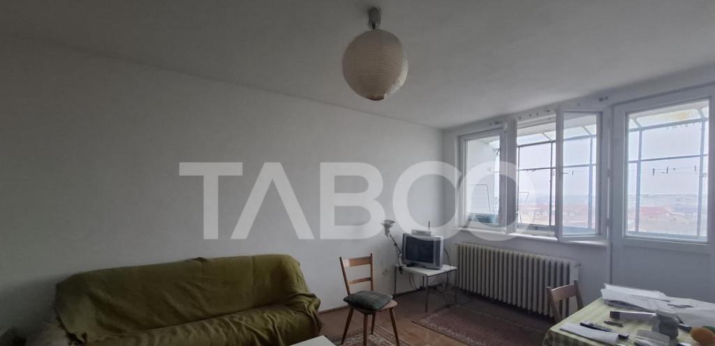 Exclusivitate Apartament 3 camere decomandat 71 mp zona Miha