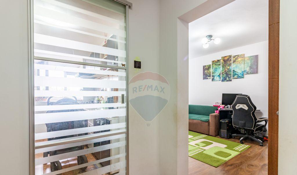 Apartament 3 camere de inchiriat ParkLake Titan 64 mp