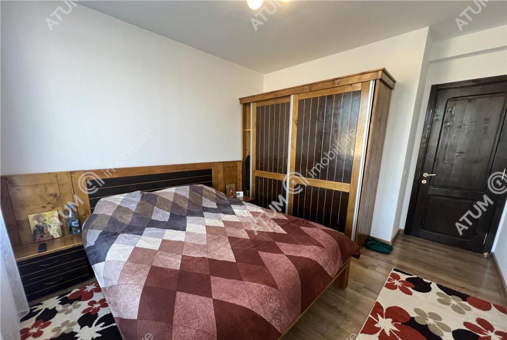 Casa cu 4 camere 2 bai si curte proprie in zona Arhitectilor