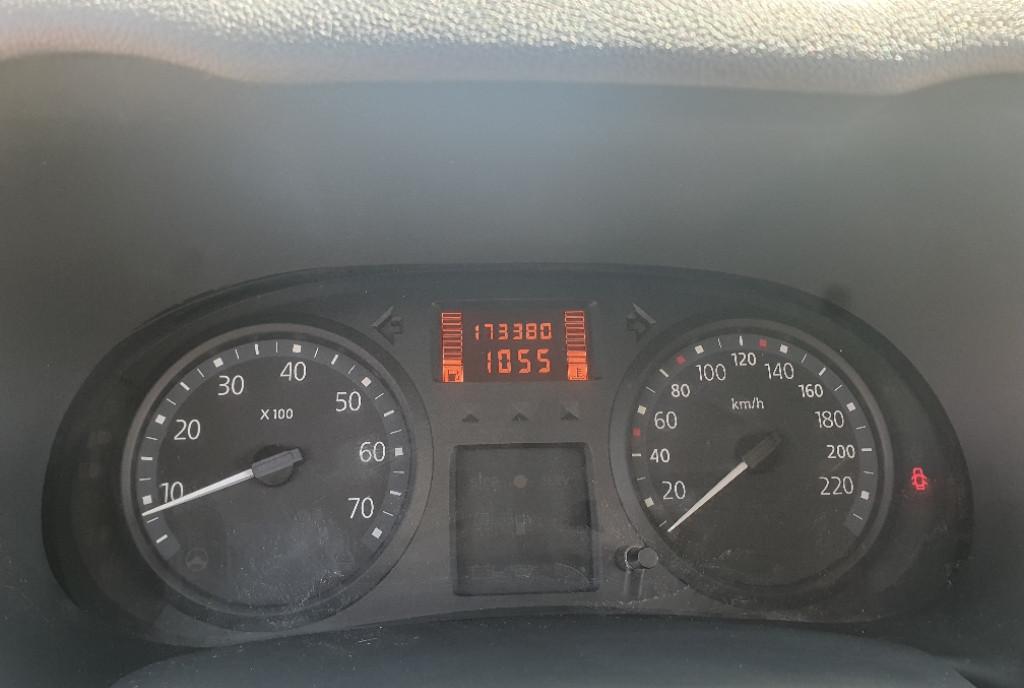 Renaut clio Yahoo 2012 1 700 eur