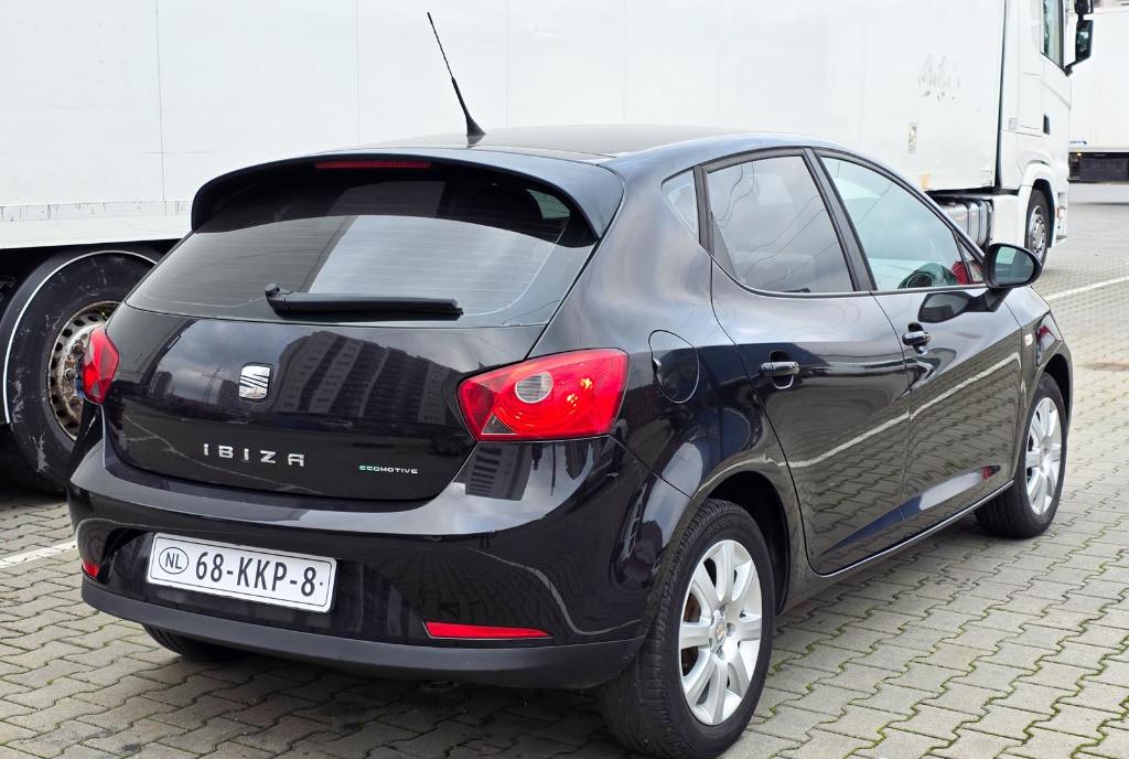 Seat Ibiza 2010 1 4 stare foarte buna 2 999 eur