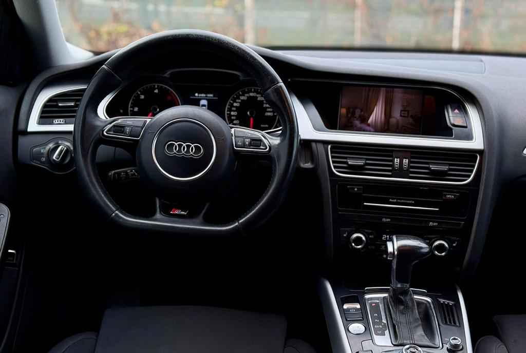 Audi A4 S-line 2015 Tva deductibil Finantare Garantie 10 990 eur