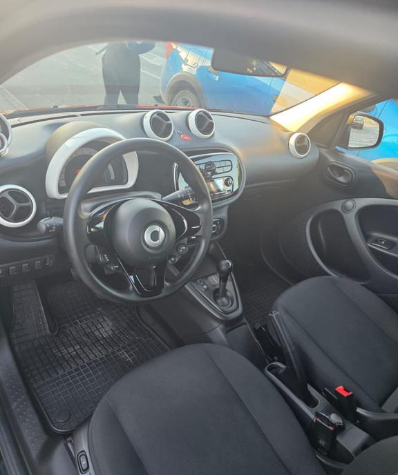 Smart forfour full electric 8 900 eur