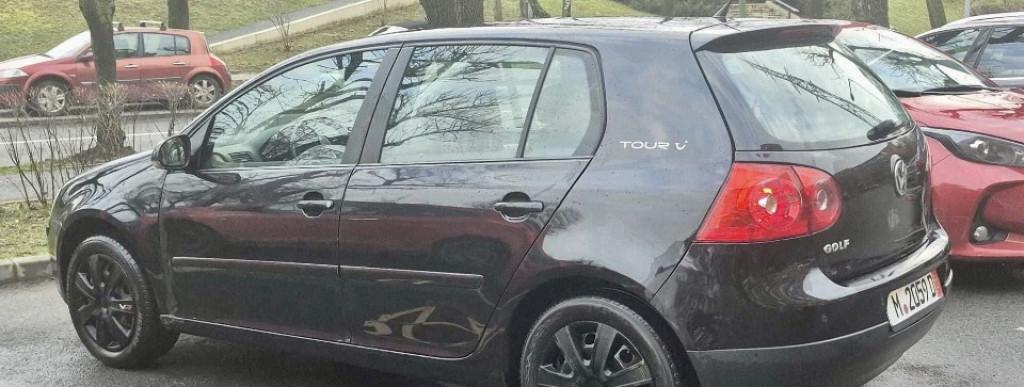 VW Golf 5 Tour 1 4 2007 3 000 eur