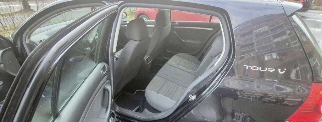 VW Golf 5 Tour 1 4 2007 3 000 eur