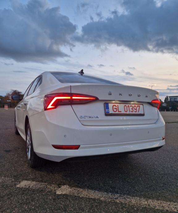 Skoda Octavia IV 5 998 eur