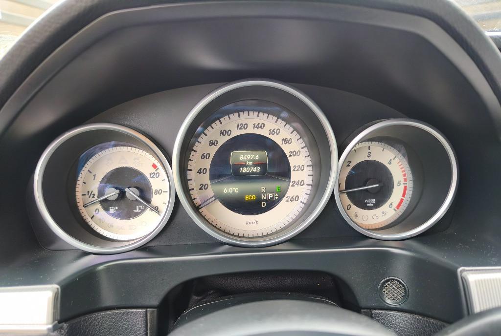 Mercedes Benz E 4 matic 15 000 eur