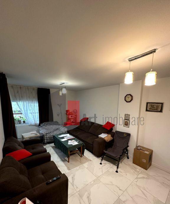 Casa individuala de vanzare - Damaroaia Sector 1