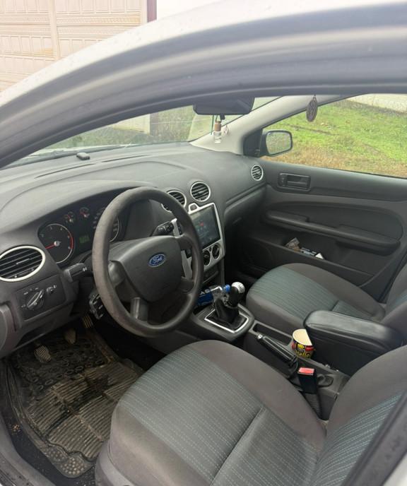 Ford Foscus 1 6 cdti 2 000 eur