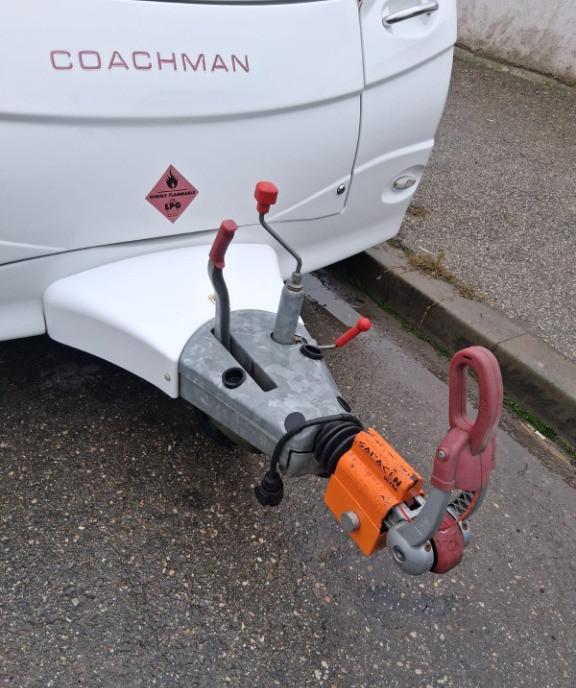 Rulota Pastiche Coachman 5 900 eur