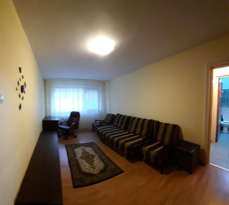2 camere intre metrou Gorjului si Pacii Bld Iuliu Maniu semistradal