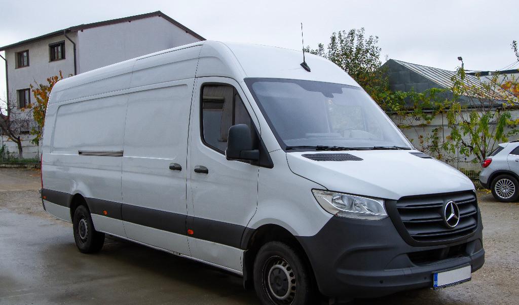 Mercedes-Benz SPRINTER BB furgon 60 700 km 29 000 eur