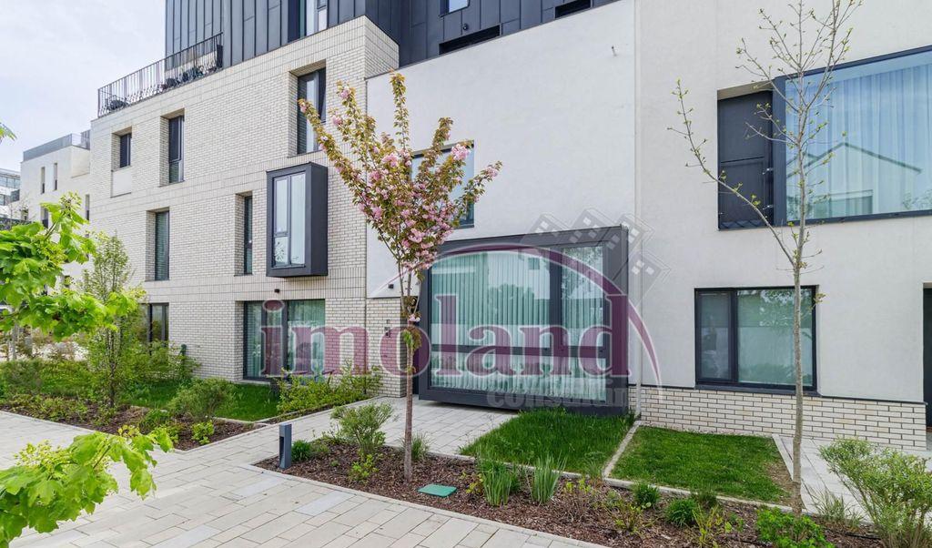 Inchiriere vila townhouse 4 camere Avalon Estate