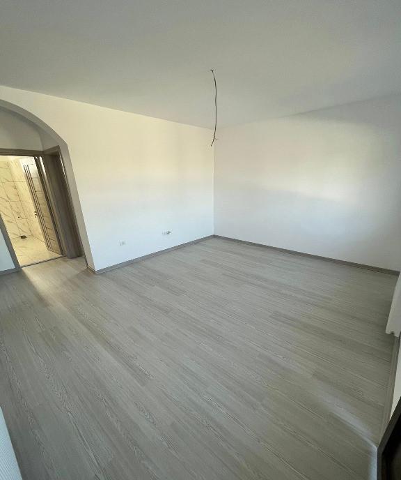 Casa cu teren generos locatie foarte buna