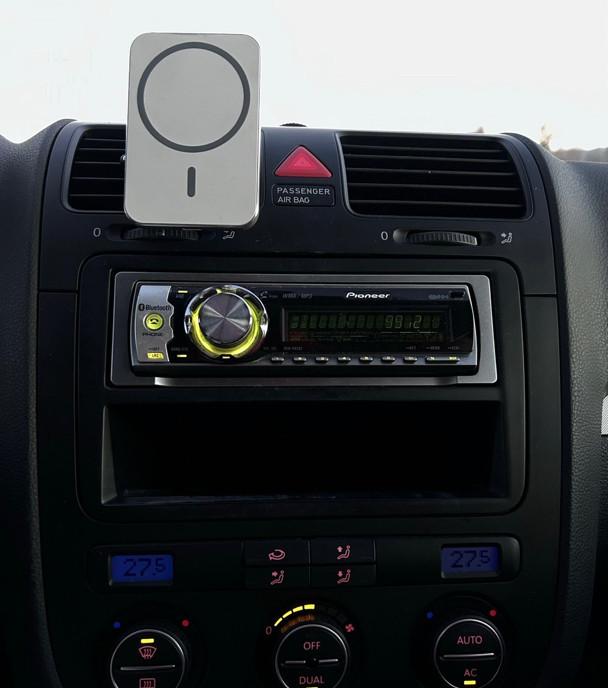 VW Golf 5 1 6 2008 primul proprietar pe romania 3 300 eur