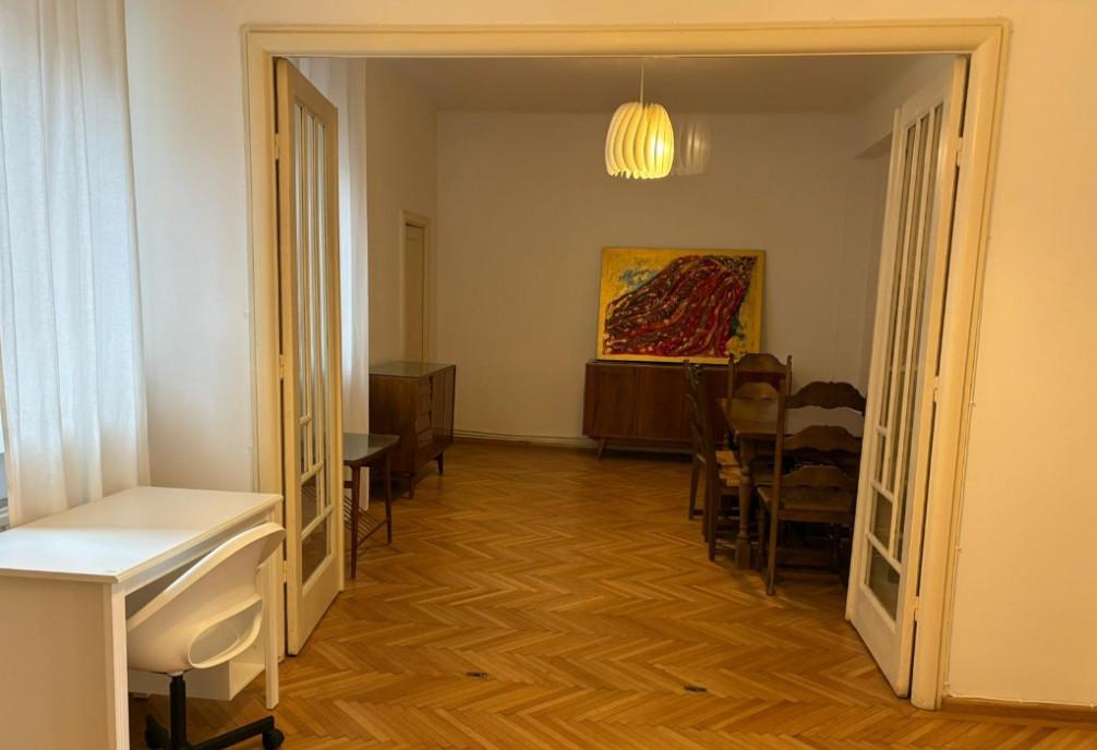 Inchiriere apartament 4 camere ultracentral