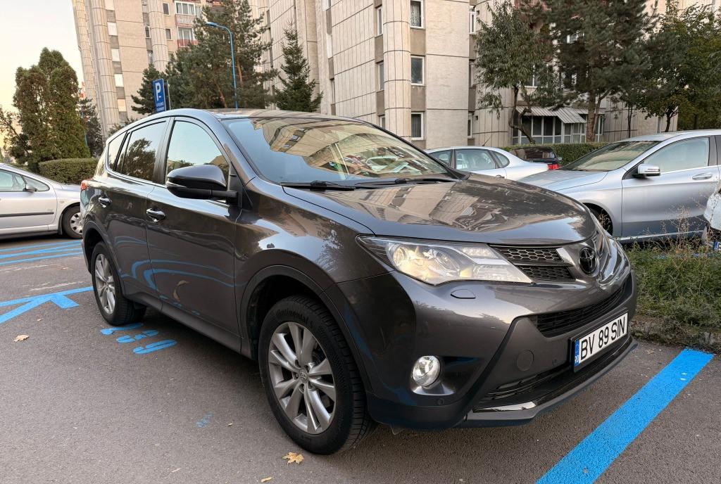 TOYOTA RAV4 EXECUTIVE 2 2 - 4WD 150CP AUTOMAT cca 230000 km 12 500 eur