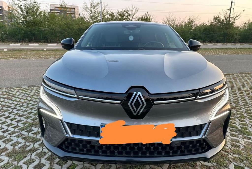 Renault Megane electric optimum charge 15300 km 60kw 220cp 27 300 eur