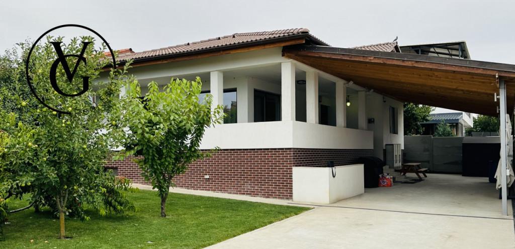 Casa spatioasa cu teren generos 5 camere Ovidiu - z