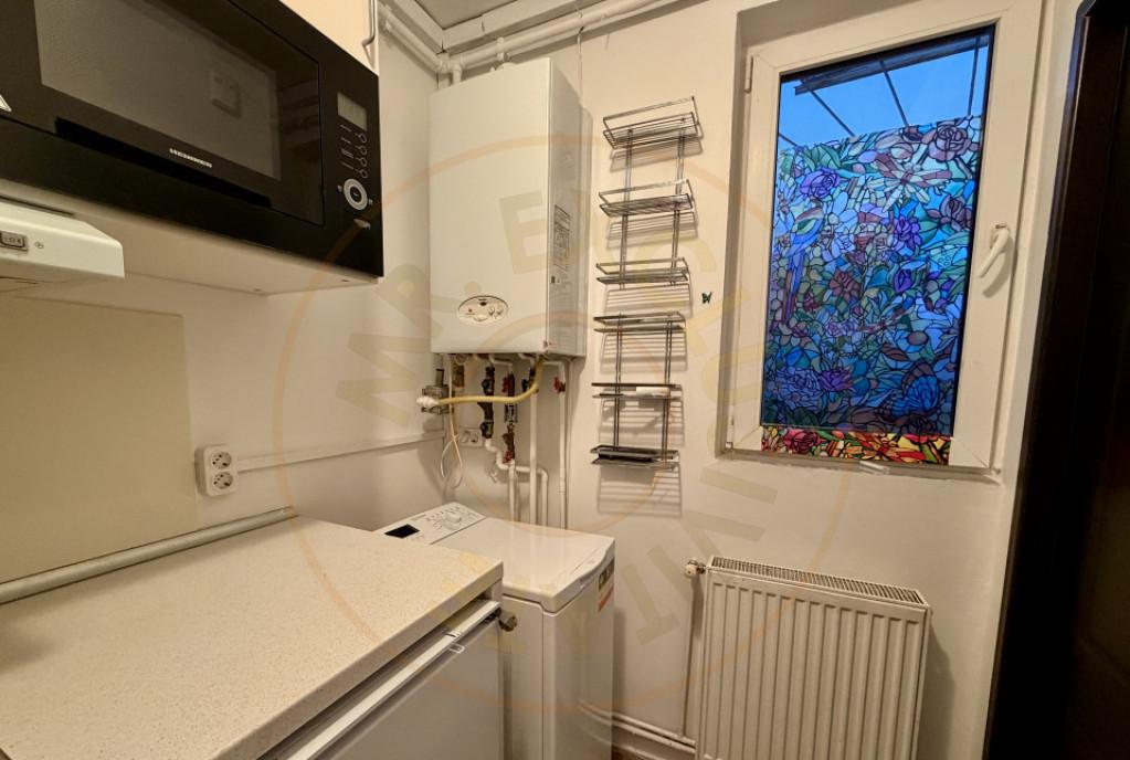 Garsoniera complet mobilata si utilata metrou Preciziei