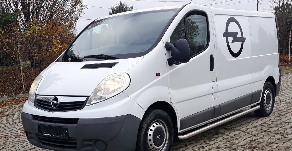 Opel Vivaro 2014 Lunga A/C 5 999 eur