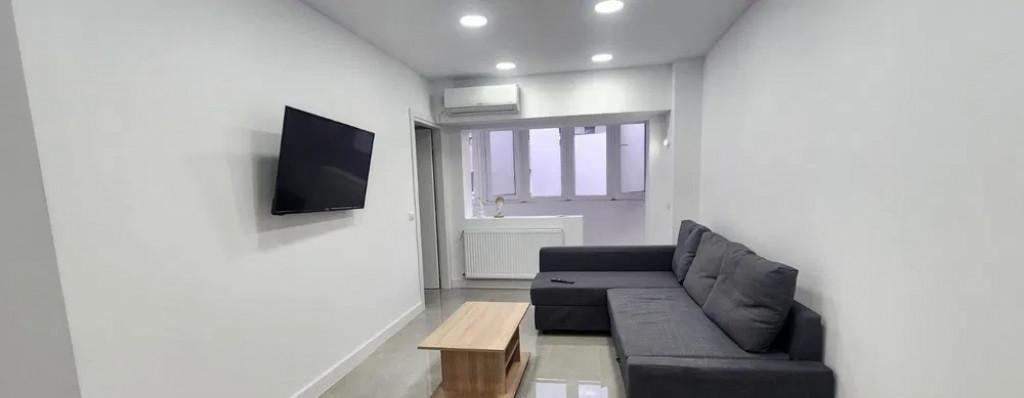 Apartament 2 Camere / Vitan / Renovat / Centrala Proprie Bo