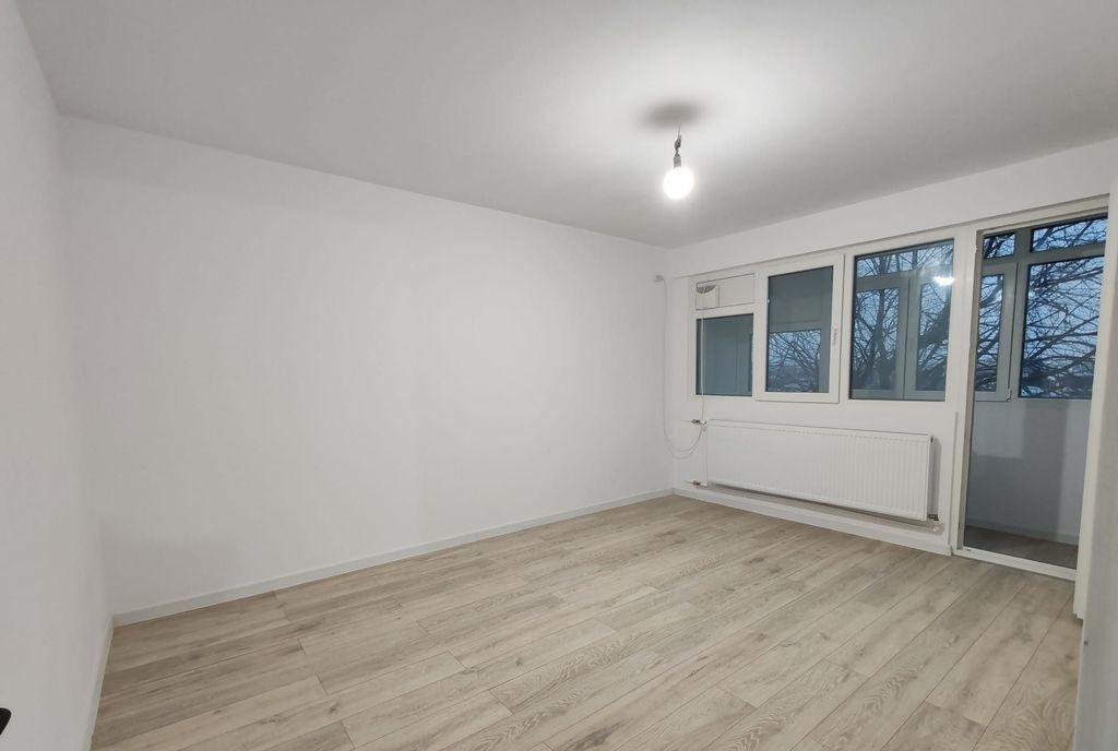 2 Camere Sector 4 Piata Progresu