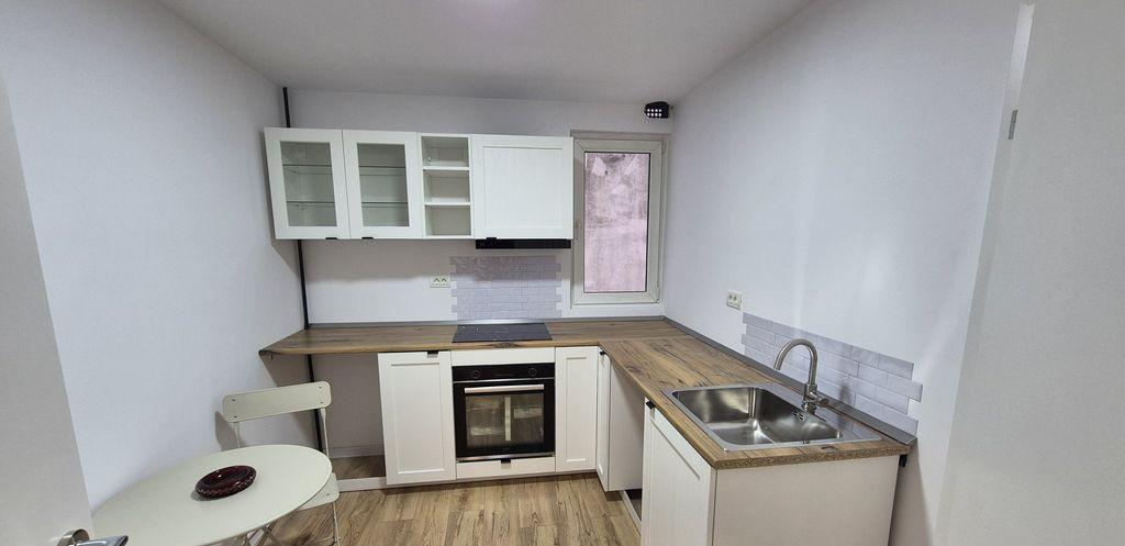 Apartament cu 2 camere complet renovat prima inchiriere