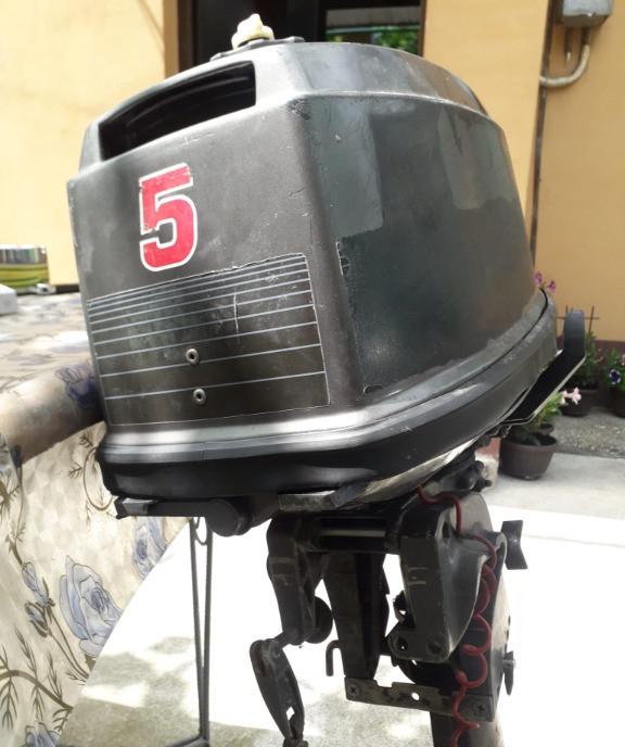 Motor barca TOHATSU 5 CP 2 timpi cizma scurta 350 euro Vrei finantare 350 eur