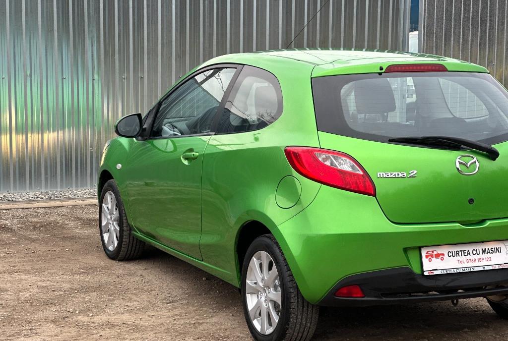 Mazda 2 import Germania af 2010 aer conditionat 1 4 16 valve 3 050 eur