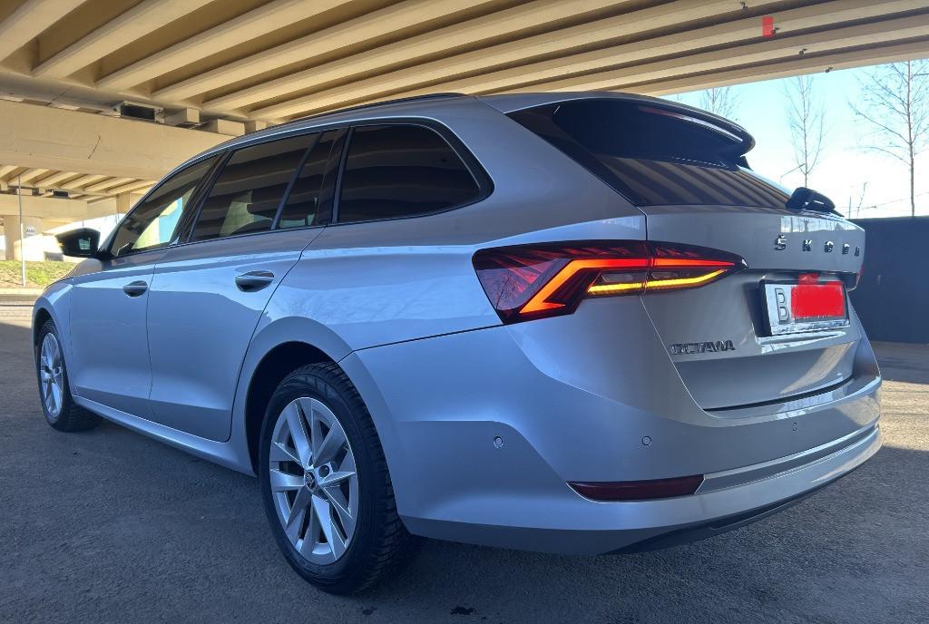 Skoda Octavia Combi 2 0 150 Cp D S G 2020 14 400 eur