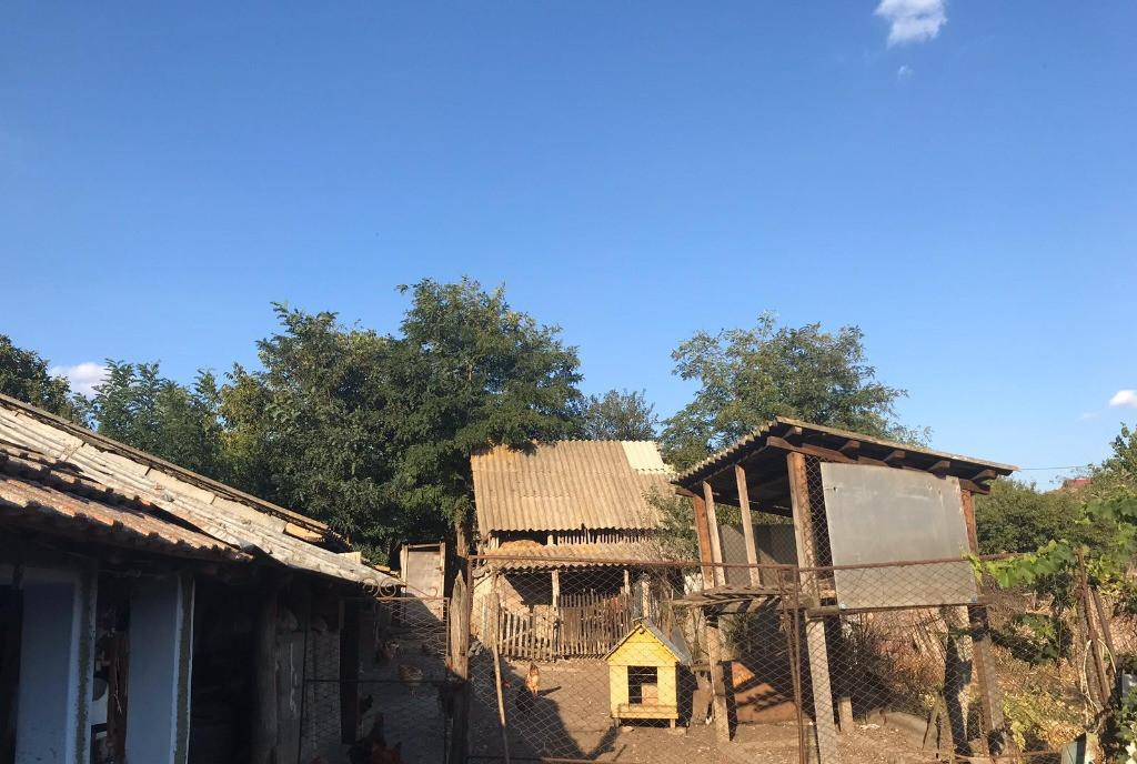 Casa in sat Craciunei comuna Radomiresti judetul Olt